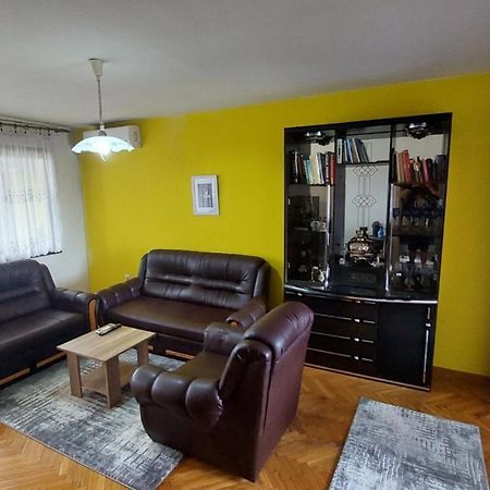 Apartments Aynur Bihac Exterior photo